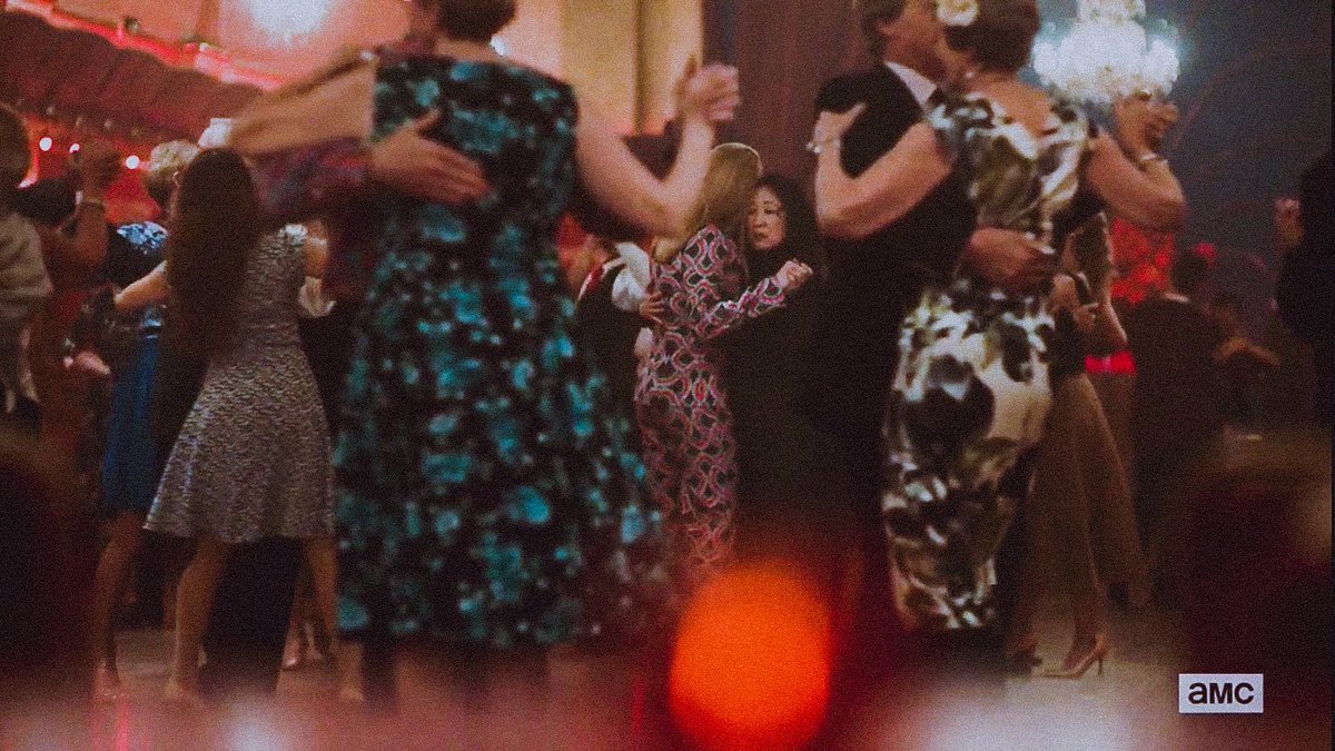 lesbiihahn's tweet photo. josh played the villaneve dance scene. in 2023. and jodie said she loved eve's acceptance of villanelle. I'm fine! https://t.co/VFmGv5Jp0b