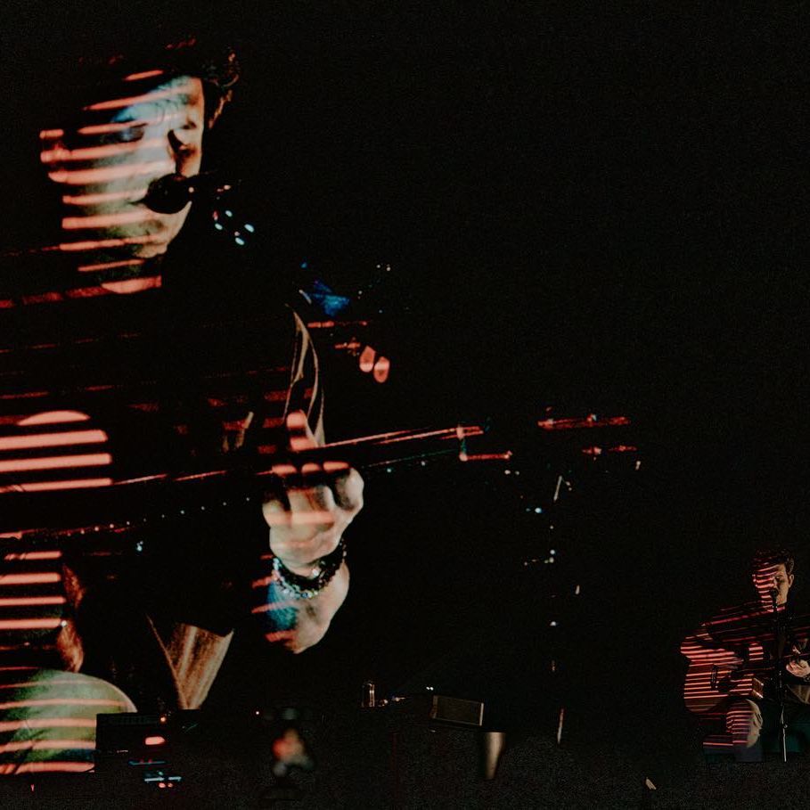 JohnMayer's tweet photo. Solo tour, Toronto, Ontario - in the groove the entire time. Such fun. Detroit tonight… what should I put on the setlist? https://t.co/eFUkvaBQ74