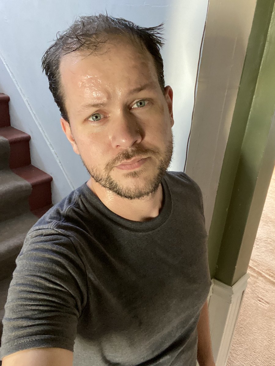 Sameb271's tweet photo. It’s hump day so sweat it out! https://t.co/RynSs3pwg6