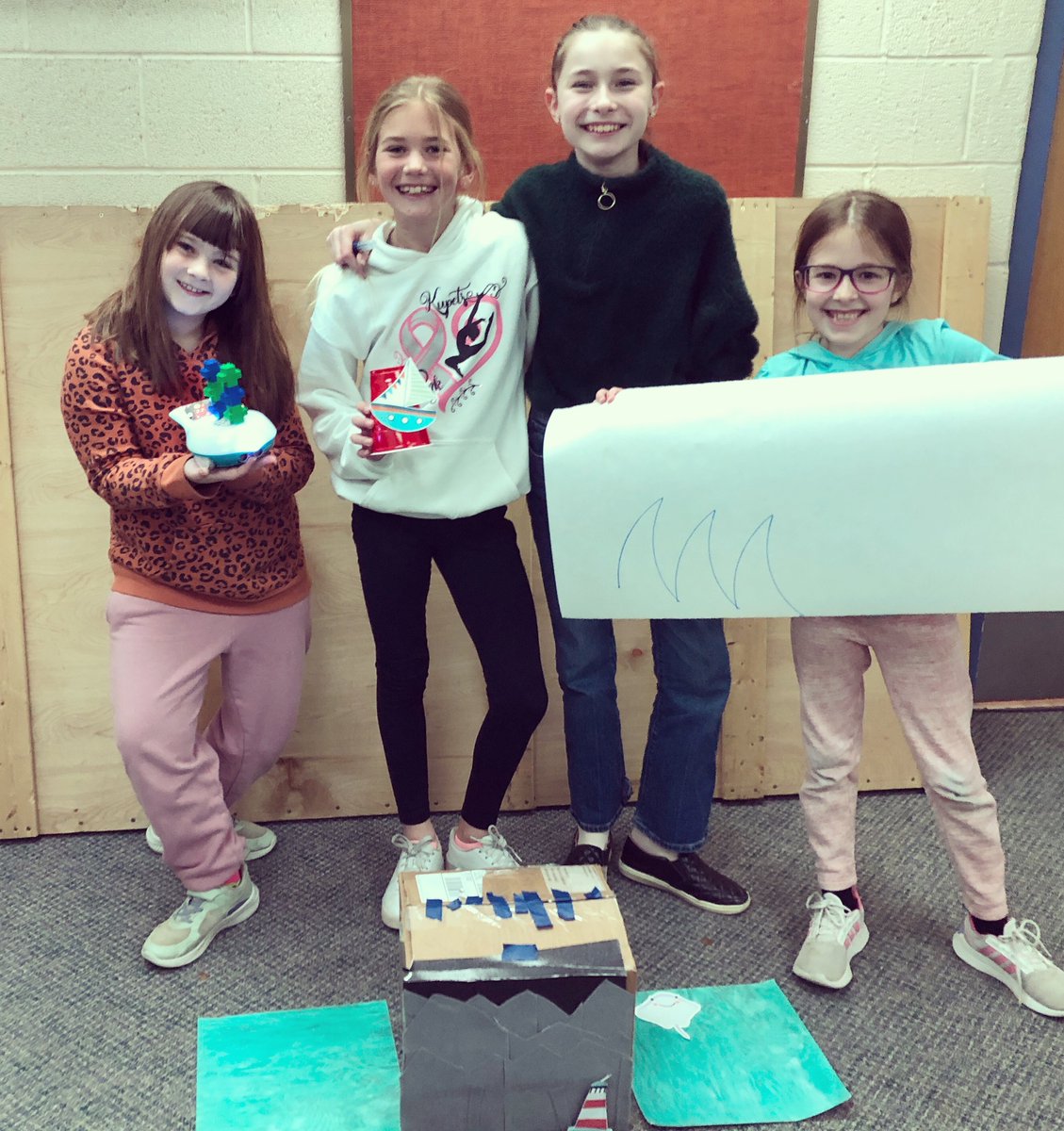 CaraBellMI's tweet photo. Quest 2 is complete! We used variables, random numbers, loops, conditional statements, and sensors. The Robot Oreos are proud of their hard work! #girlssolveit #fordgirlsinstem https://t.co/5GQcE9s3be