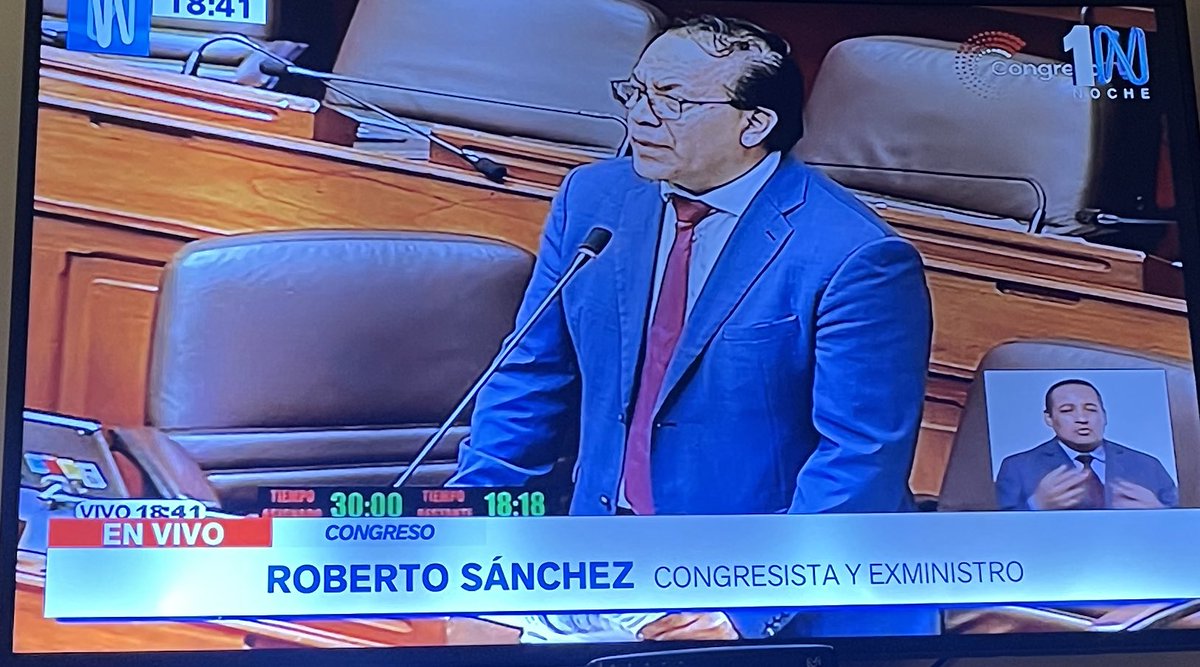 urubambina's tweet photo. A Roberto Sánchez no lo salvarán los hechos, lo salvará la homofobia del Congreso que no está preparado para recibir a la primera congresista trans del Perú. No tengo pruebas pero tampoco dudas. https://t.co/oAIkqRQAz1