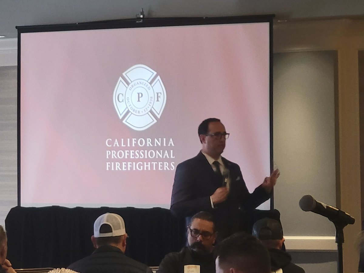 team10th's tweet image. #Team10th Burn Coordinator Hunter Clare joined our DVP @Drgilmandc for @CAFirefighters 3rd and 4th district meeting in Monterey CA. The DVP will travel to San Diego next week to address and update the 1st &amp;amp; 2nd CPF district members on IAFF &amp;amp; district business.
#NoLocalLeftBehind