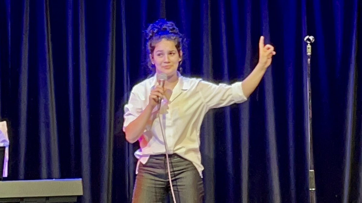 JanssonLiz's tweet photo. Maja hosting the @LTArts_ Comedy Store evening @ArtsCryer So many laughs. 🎤 🎭 #comedy #comedystore #youngperformer https://t.co/oIzvtwkIl7