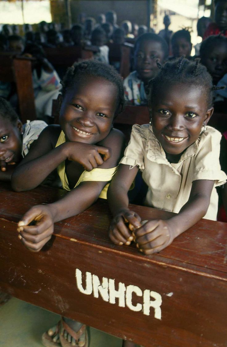 boubou_le_prof's tweet photo. Dans l'espoir de se retrouver dans un monde meilleur, passez une excellente nuit et à demain 🙏🏿 https://t.co/3zcvTZgYd9