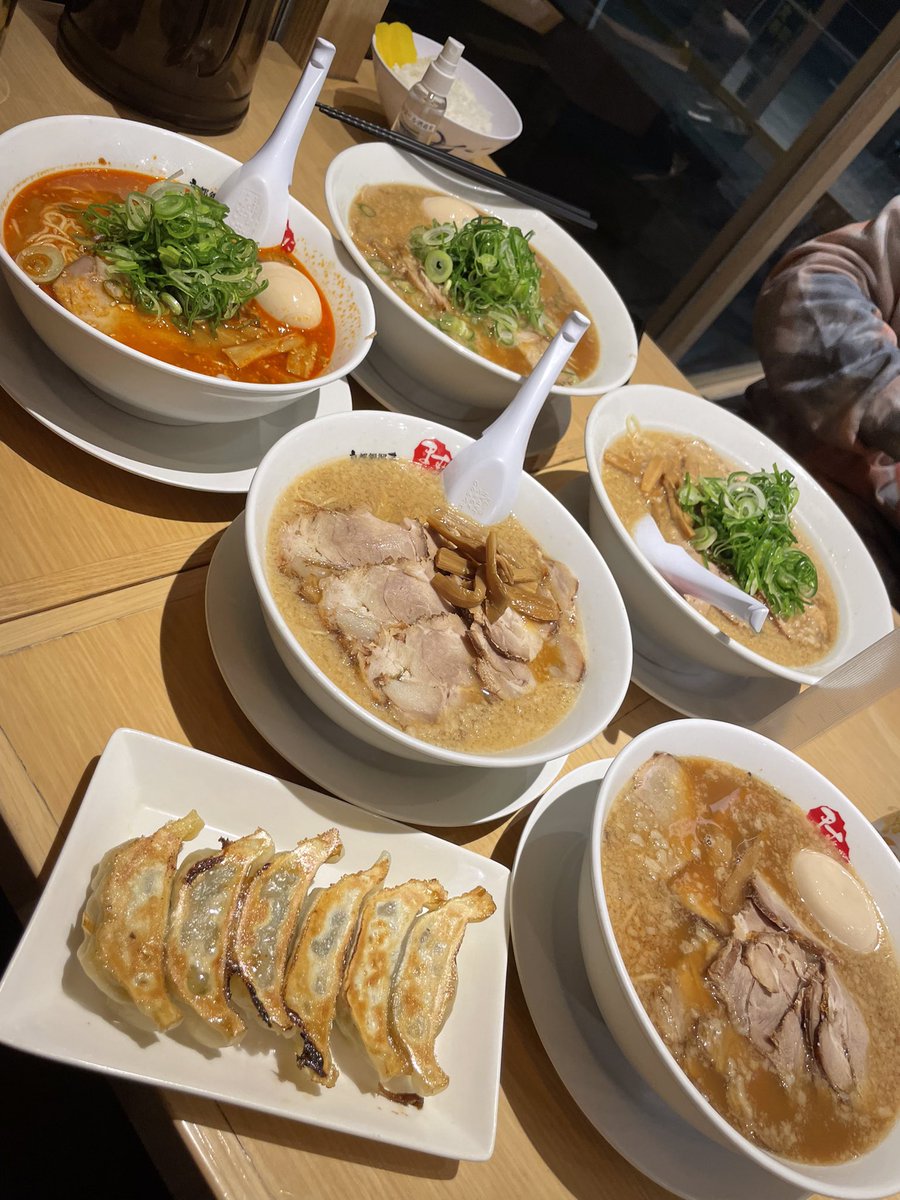 ShiroxFPS's tweet photo. Day 1 - Tokyo https://t.co/YWToQUyGcC
