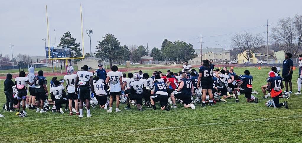 MNUFootball_'s tweet photo. Spring Practice #2️⃣ https://t.co/A481skRcRl
