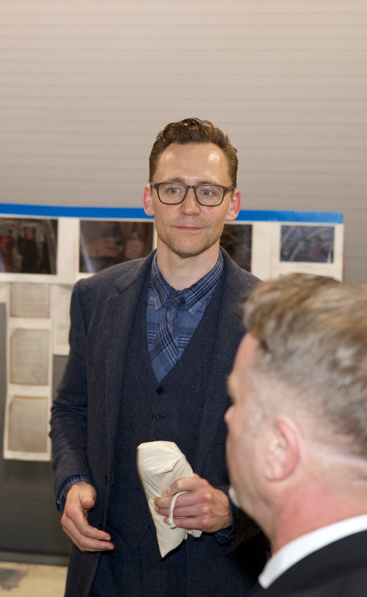 Tom Hiddleston México on Twitter "Tom Hiddleston en la proyección de