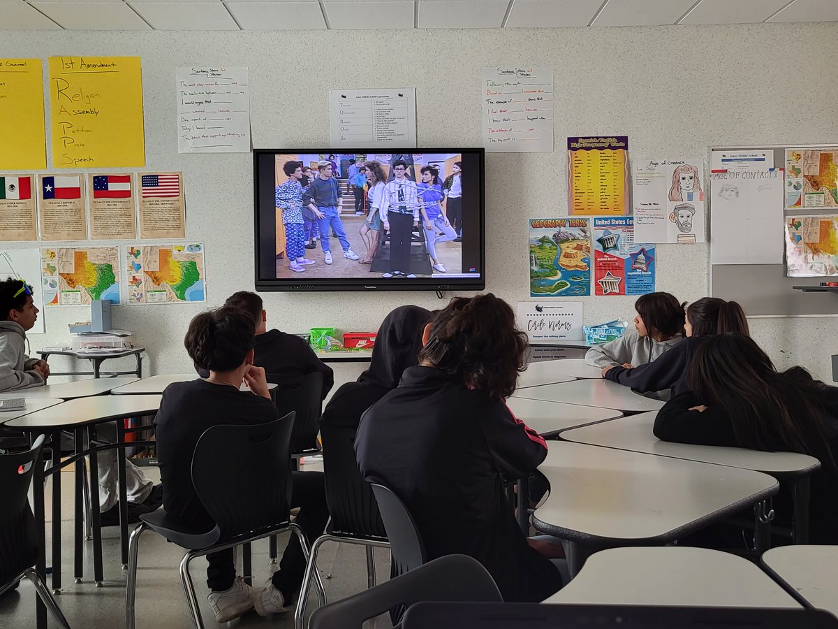 TXH1705's tweet image. Unit 14 - Age of Oil 
You know what that means. 
As great as oil is for the country &amp;amp; the Texas economy, it does come at a cost. 
I went to my go to clip from my favorite show of all time to demonstrate the negatives of oil. 
#SavedByTheBell #PipeDreams #Becky🪿