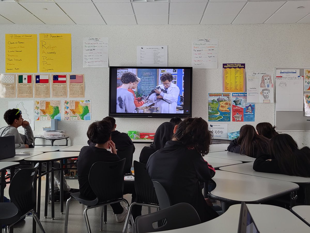 TXH1705's tweet image. Unit 14 - Age of Oil 
You know what that means. 
As great as oil is for the country &amp;amp; the Texas economy, it does come at a cost. 
I went to my go to clip from my favorite show of all time to demonstrate the negatives of oil. 
#SavedByTheBell #PipeDreams #Becky🪿