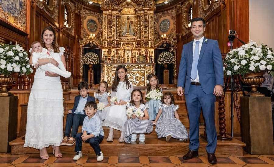 misa_sevilla's tweet photo. Cuando los jóvenes me preguntan cómo cambiar el mundo, les digo que se amen, se casen, se mantengan fieles unos a otros, tengan muchos hijos y críen a esos niños para que sean hombres y mujeres de carácter cristiano. - Arzobispo Charles J Chaput https://t.co/D0JzgW2Qkk