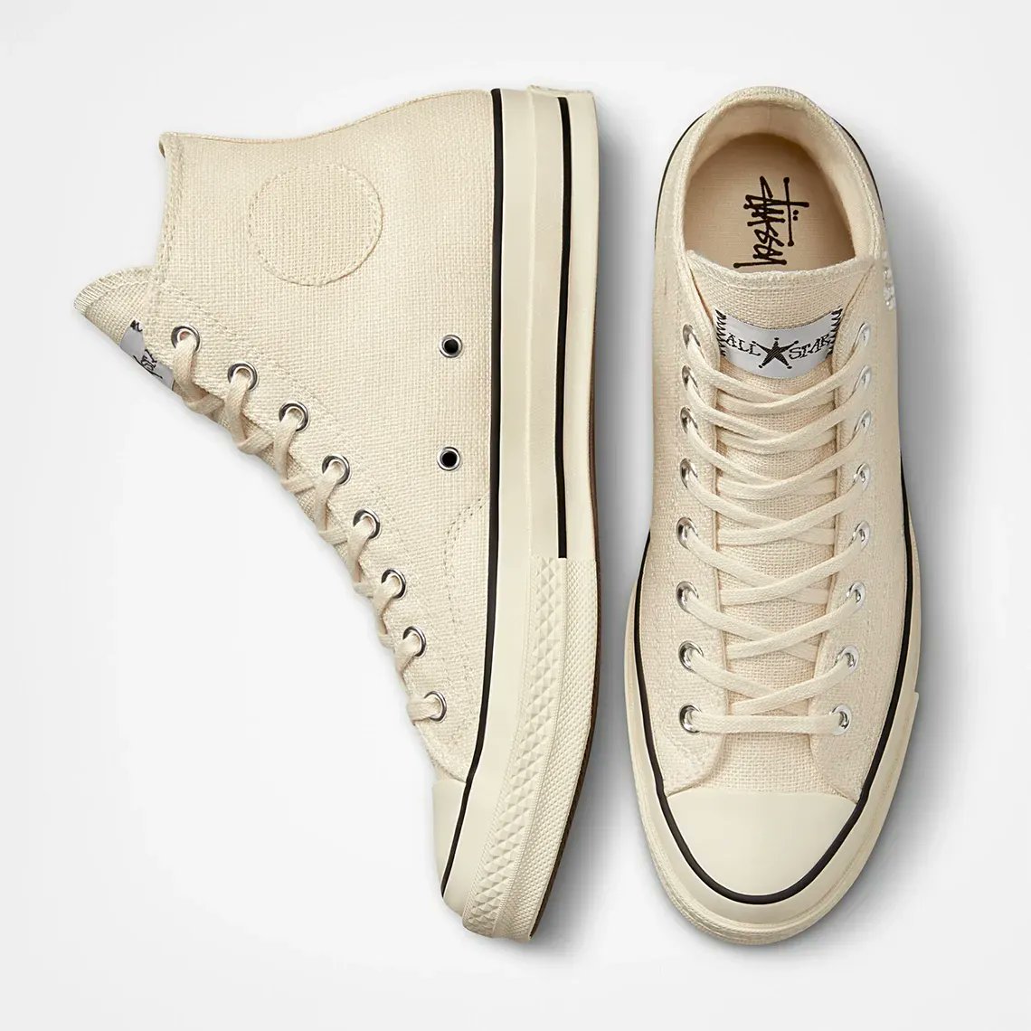 TheSiteSupply's tweet photo. March 30th: Stüssy x Converse Chuck 70 🦴 https://t.co/02uWrH0wSe https://t.co/ZurwA6K7XY