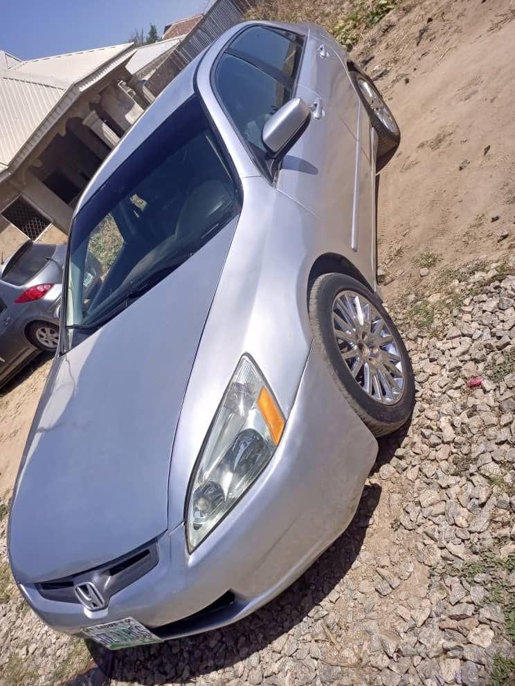 Ambassador__Car's tweet photo. 💥💥🚨Urgent money needed  Distress sale Clean Honda Accord Eod  Buy and drive  Kaduna 1.3M Sisi -No Abuja 
#AbujaTwitterCommunity 
Kwankwaso 
Chude ASUU Babcock 
Kano Kaduna @sadiqGsadiq @KajuruMotors @el_uthmaan @H__musa https://t.co/EylFpeBweE