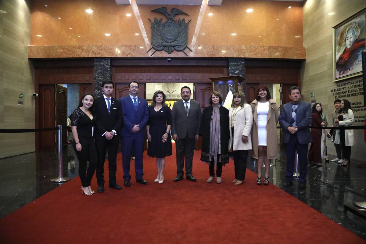 AsambleaEcuador's tweet photo. #Ahora | En el hemiciclo, salón Nela Martínez, se desarrolla el evento de instalación del modelo de Naciones Unidas #ROTARMUN 2023. https://t.co/fAOHWwwDK2