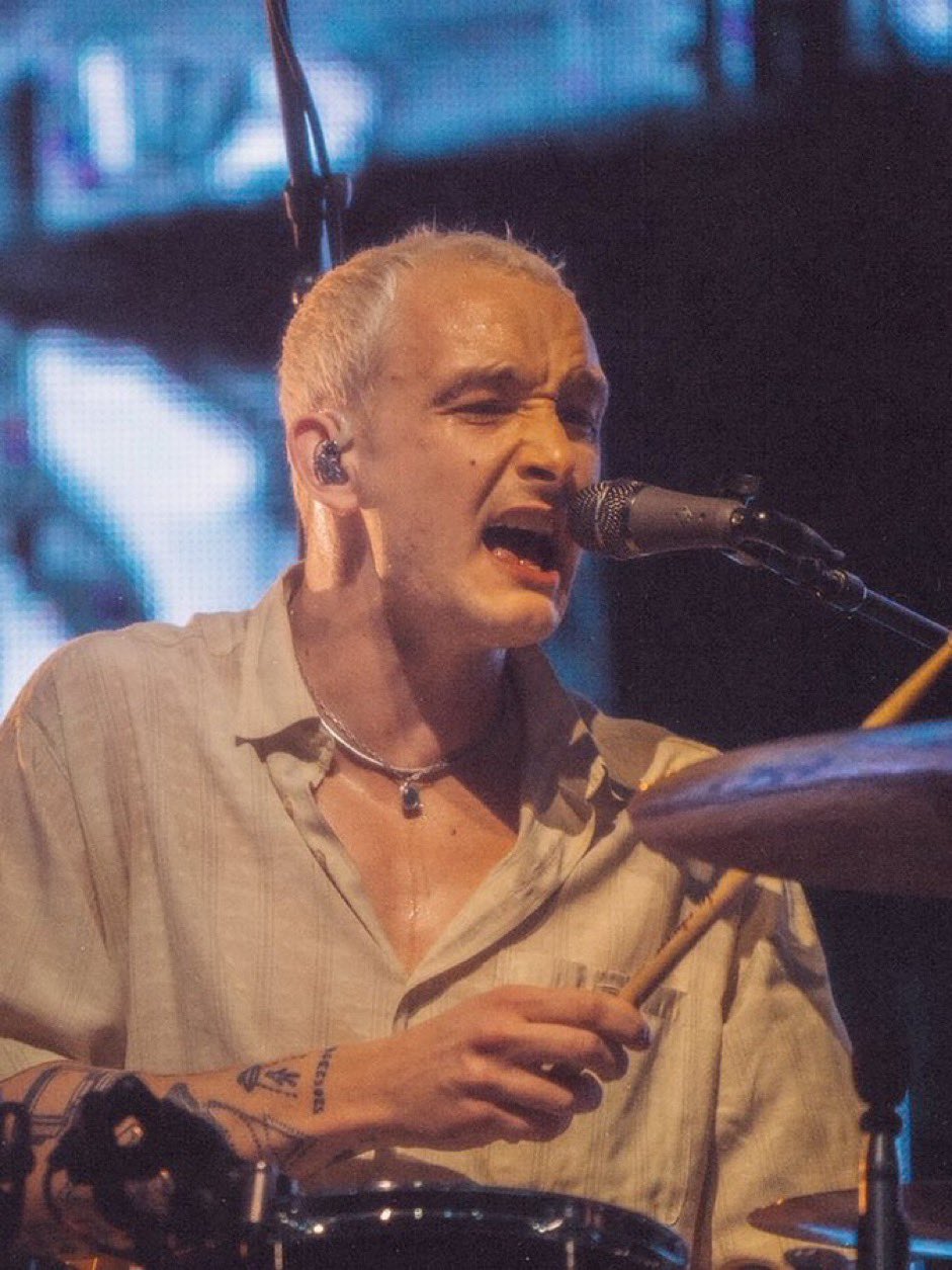 Happy birthday george daniel stay cunty  