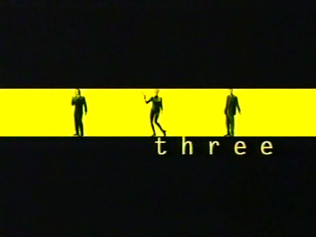 #Three s1e1 (1998) - 6/10

1️⃣ #JulieBowen (#ModernFamily) and her team go into crime-fighting action for the first time, in this light action-adventure pilot by #EvanKatz (#SpecialUnit2, #TwentyFour, #Awake).