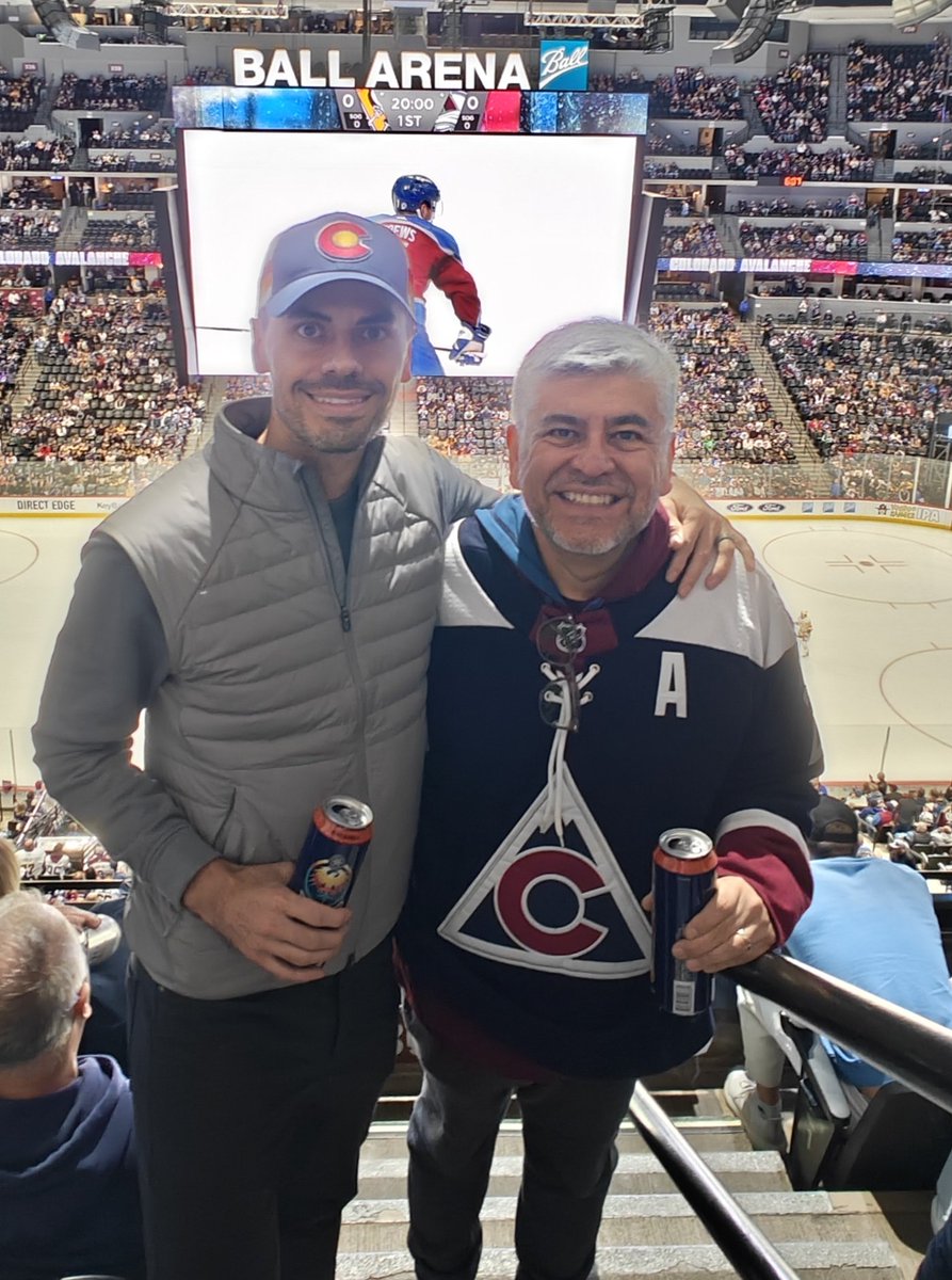 oz_teamleon's tweet photo. #GoAvsGo Been a long time, Bubba. https://t.co/A8nkb7gYC2