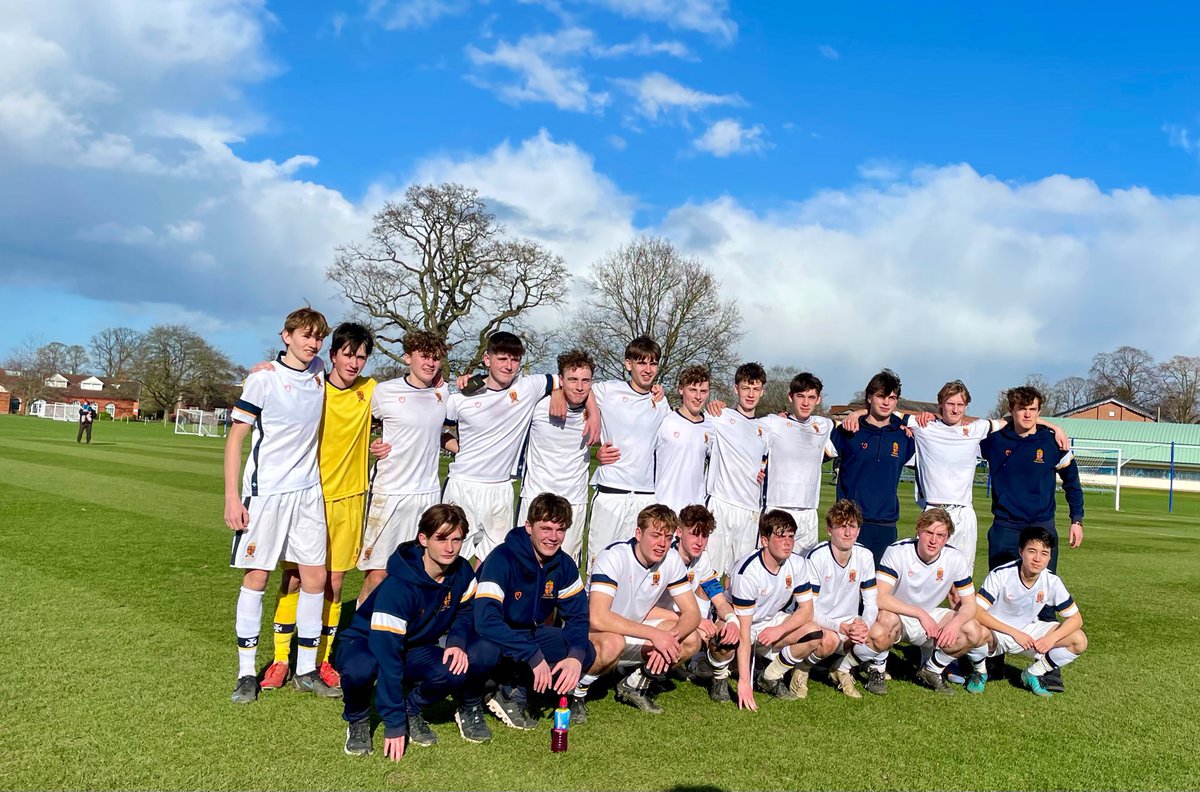 TobyPercival's tweet photo. My latest proud tutor moment: today saw 10 of my tutees represent @ShrewsburySport and 5 for their respective houses, with 🙌 success. Great to catch up with a few old tutees  back supporting too. An invigorating day. 📷 :@LeoWinkley #shrewsburyforlife #teamTPP https://t.co/dEsub6o8nG