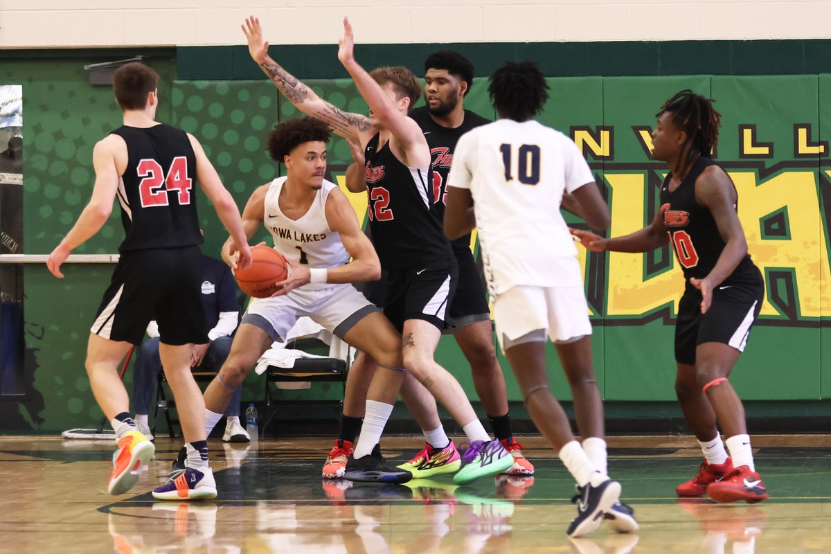 NJCAATournament's tweet photo. π· Game 8 Photos π·
Part 1
@WaubonseeHoops
@IowaLakesMBB
@NJCAABasketball
#DIIMBB https://t.co/Ci82CkkeCr