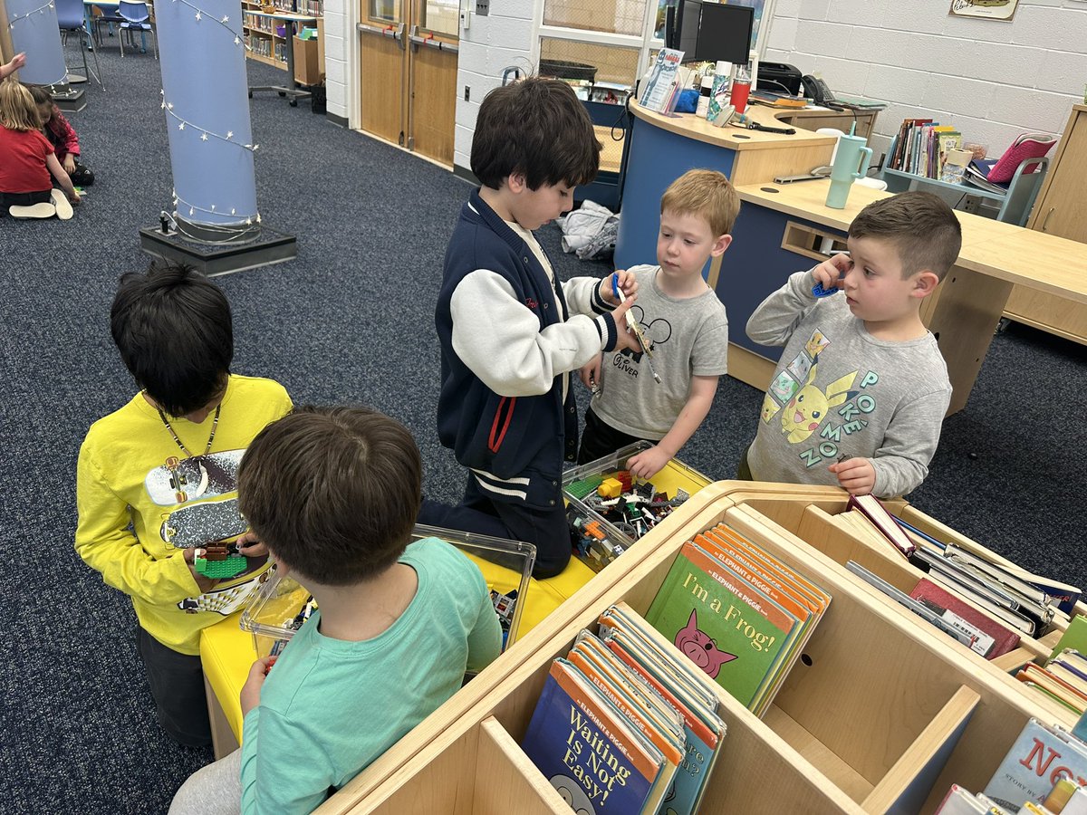 MrsBernalGrade2's tweet photo. It was a great day for Building Buddies in the media center with our Kinder friends. Ss were tasked with a challenge: build a structure to protect their mini figure from a storm that might cause a flood! Ss collaborated and put their critical thinking skills to the test 😍 https://t.co/mAipH6fdam