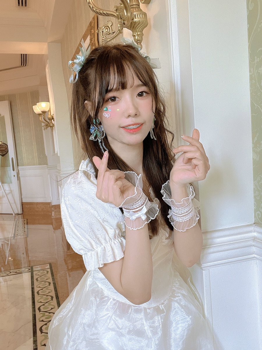 Adada__'s tweet photo. 💚わたしの一番かわいいところ🫧 6時に起きて、化粧に3時間かかった

#日系女孩  #拡散希望 #jpop #日系 #日系摄影 #photography #カフェ #写真好きな人と繋がりたい #ファインダー越しの私の世界 #コーヒ #kawaii #自撮り #自撮り女子  #可愛い #プリンセススカート #ダブルポニーテール #踊ってみた https://t.co/dzuYNouZM6