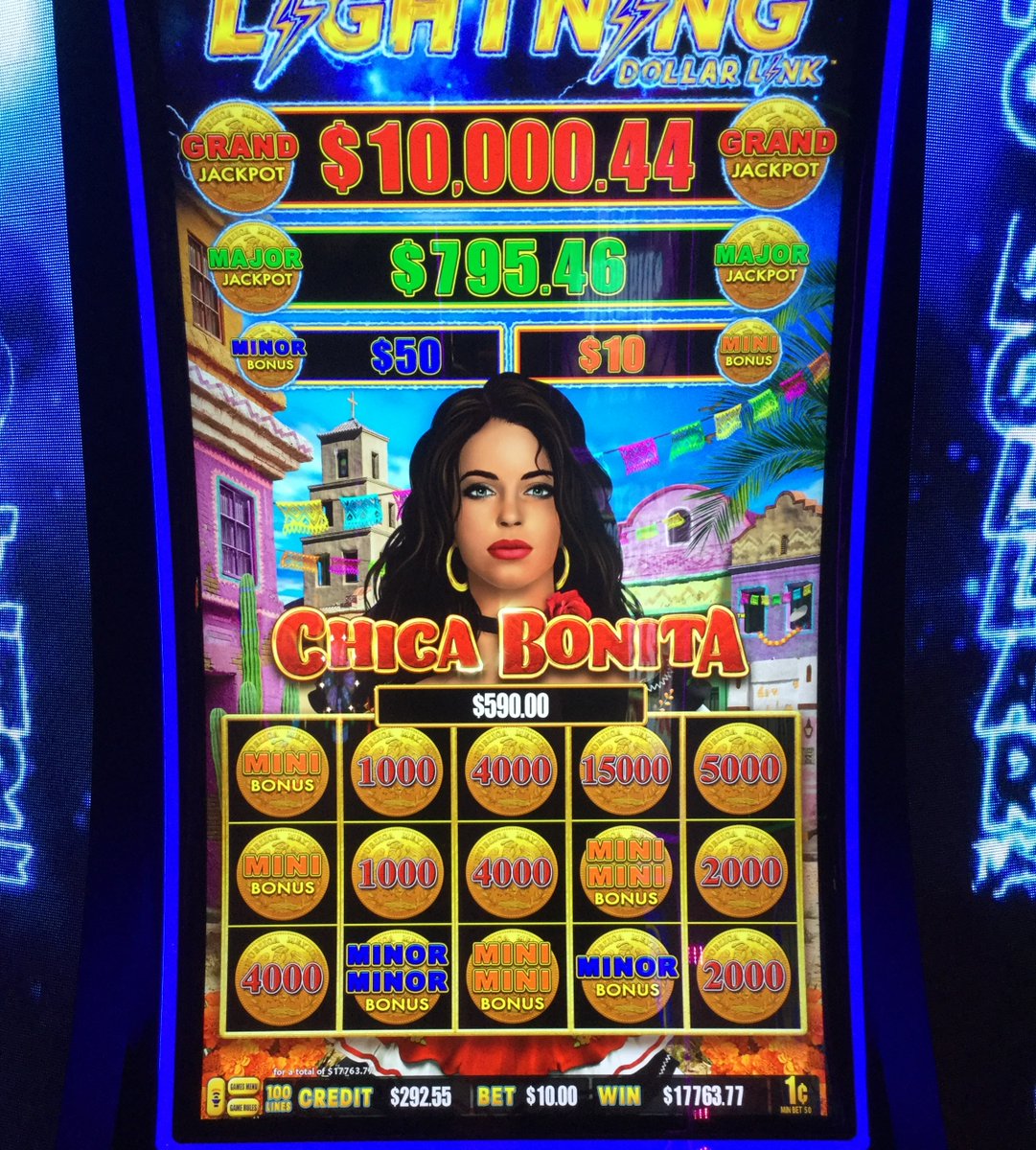 FourWindsCasino's tweet photo. Chica Bonita JACKPOT! A lucky Portage, IN guest won $17,763 on March 19 in New Buffalo.
#WinningAtFourWinds #Jackpot https://t.co/vEiGBSCVJj