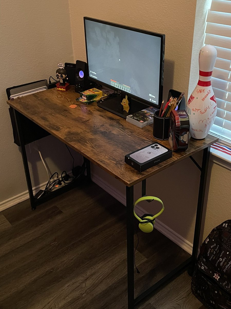 Ice_Hawk_TV's tweet photo. Took a small break from studying after work and got my step son his first gaming setup all established. #dadpoints. https://t.co/vCPR7iVb4g