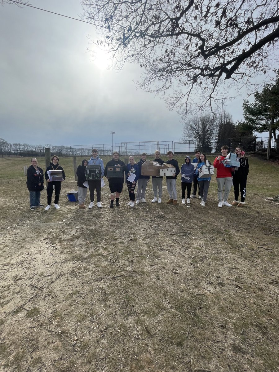 LisaJohnson616's tweet photo. Testing the structure of each groups house in Mrs. Kunz’s  Natural disaster class. ⁦@SachemHSNorth⁩ https://t.co/WfoK7Wx9W5