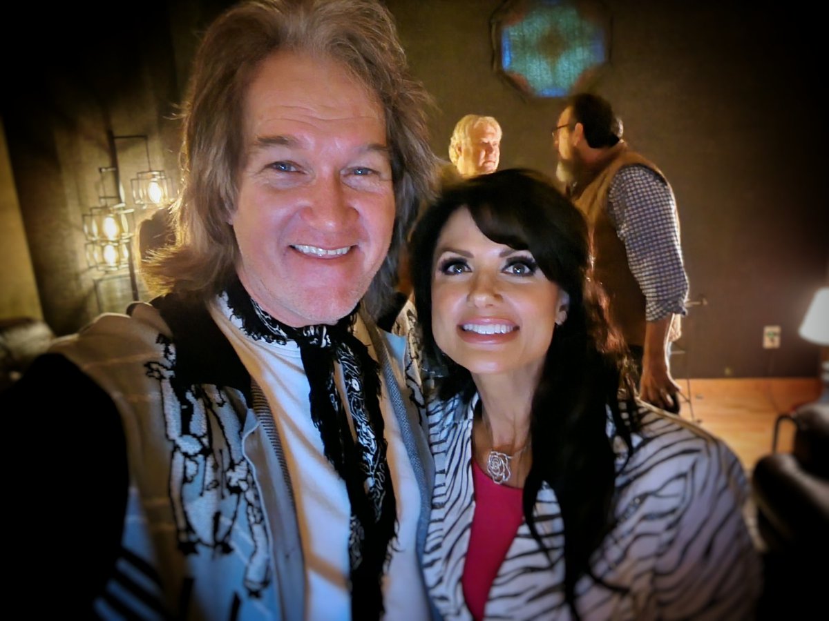 Singing in the studio today with my ' 'fellow' and reigning ICMA Entertainer of the Year, <a href="/KaliRoseMusic/">Kali Rose</a>. #funtimes! Also, in the background, on the Low Down... <a href="/genebass/">Gene McDonald</a> Gene the Singing Machine, and producer <a href="/JeffSilvey/">Jeff Silvey</a> <a href="/WatershedRecord/">WatershedRecStudio</a>