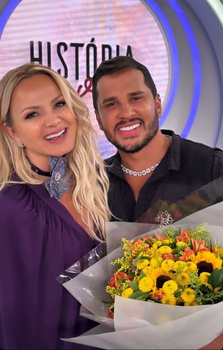 CarluTag's tweet photo. Em breve uma homenagem emocionante para o nosso príncipe Lucas Guimarães no @ProgramaEliana com participação do Carlinhos Maia e Gabi Martins 🥹😍 https://t.co/Do4GpzQXwc