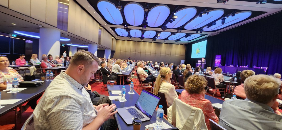 SimonChuster's tweet image. Fantastic meeting @anzgog #ANZGOG2023ASM 
Thank you for the opportunity in presenting a soon to be published joint study between @CEM_Hudson @Deakin  #GCTsurvivalsisters and #ROCInc - on the the utilisation of social media platforms giving a voice to #GCT  survivors.