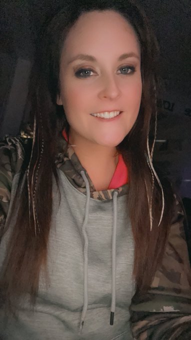 Goodnight Yall❤️😘 This Momma is Exhausted 😅 I hope y&rsquo;all had an amazing day today🥰 https://t.co/ozc5
