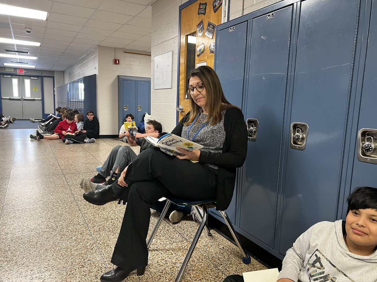 Stop, Drop, and READ! 

During today’s Wellness Period, Smith students &amp; staff participated in our second annual Drop Everything And Read event! We took to the hallways to celebrate Read Across America and our love of books📚📖