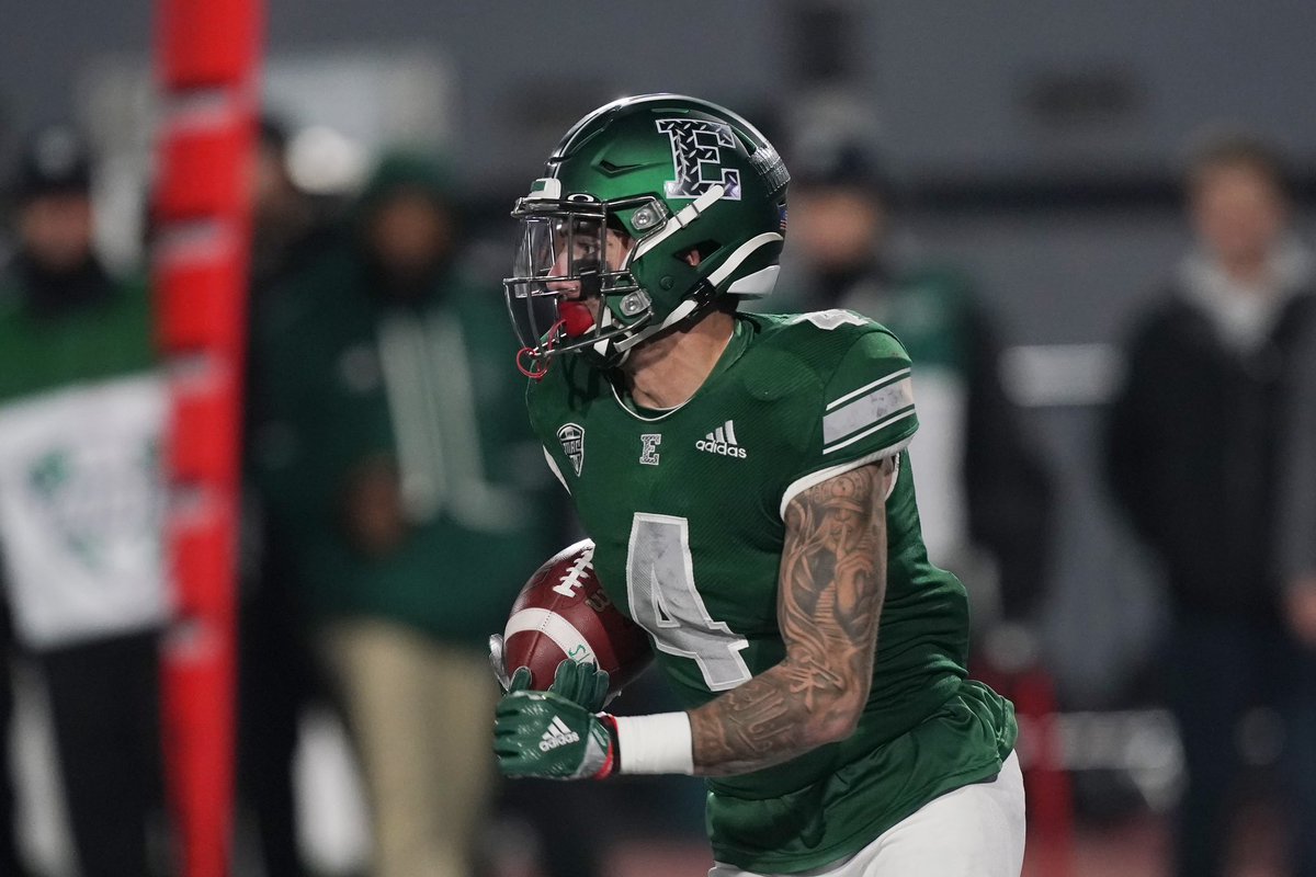 Ryan_Jenkins__'s tweet image. After a great conversation with @Coach_Creighton &amp;amp; @CoachBoAlex, I have been blessed to receive an offer from Eastern Michigan University!!🦅 @RecruitGeorgia @WestoverPats229 @WestoverFB @CoachAMiller @CoachK_Smith @MohrRecruiting @coach_bodaniels