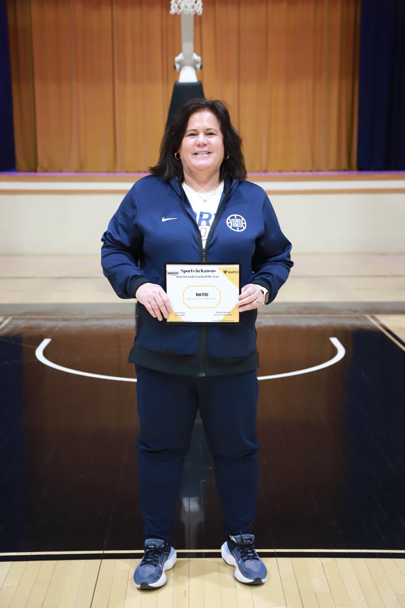 2023 Sports in Kansas 6A Girls Basketball Coach of the Year: Ann Fritz of Blue Valley North

VIEW CAPSULE: sportsinks.com/2023-sports-in…