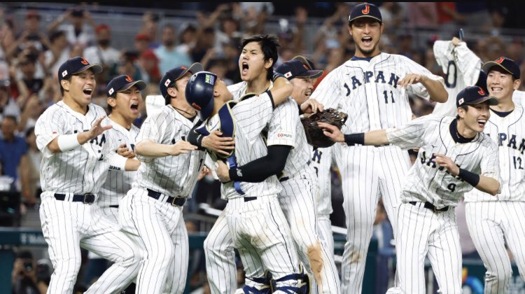 CoachPags775's tweet image. While our baseball community is busy praising players who pimp home runs for the sake of “fun”, and magnify velo records and individual stats…
Team Japan celebrates team culture, respect, and detail.

WE DON’T NEED MORE LOOK AT ME

WE NEED MORE COACHES BUILDING CHARACTER