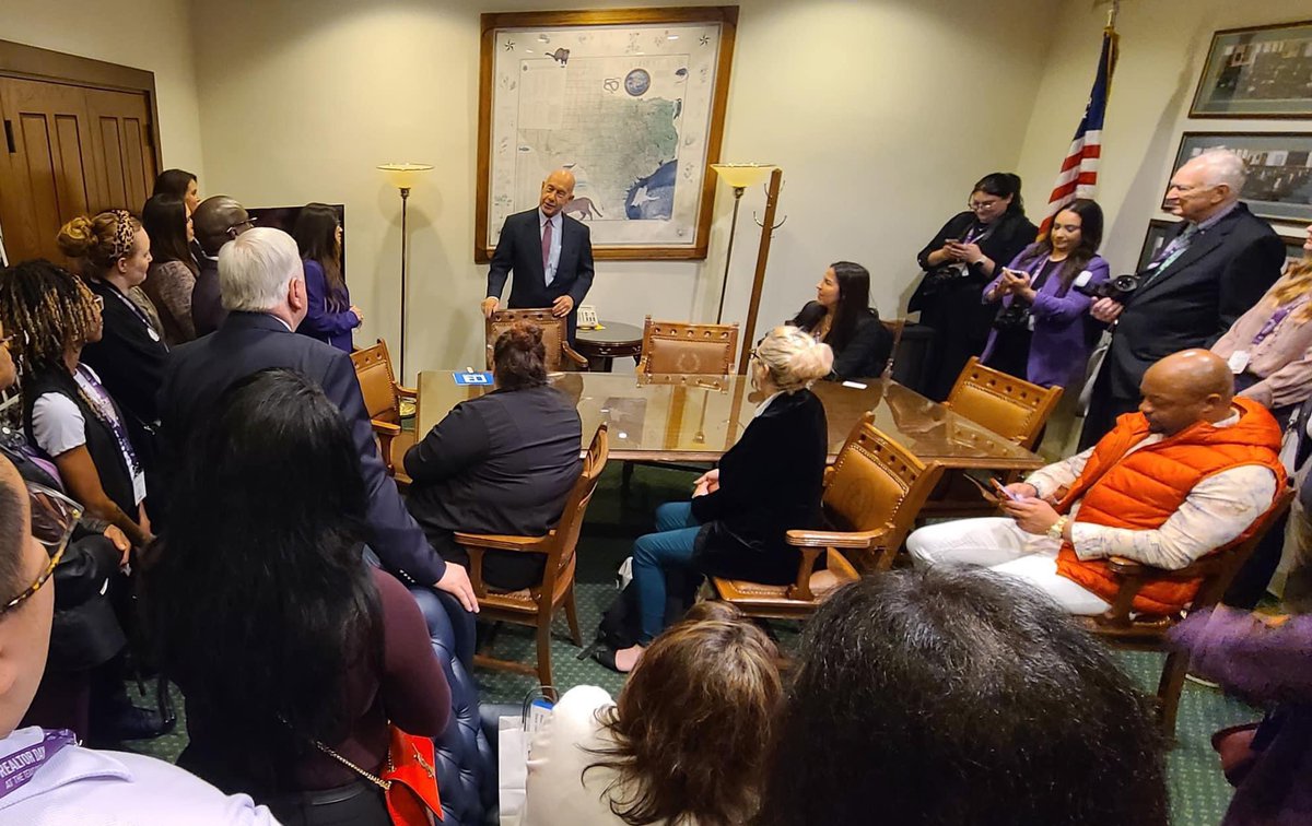 whitmire_john's tweet photo. Texas Realtors Day at the Capitol. If you want to know what is going on in Texas, ask a realtor. They have their finger on the pulse of our communities. #realtorday #txlege @TXRealtors_GA https://t.co/7yG9Iz5yad