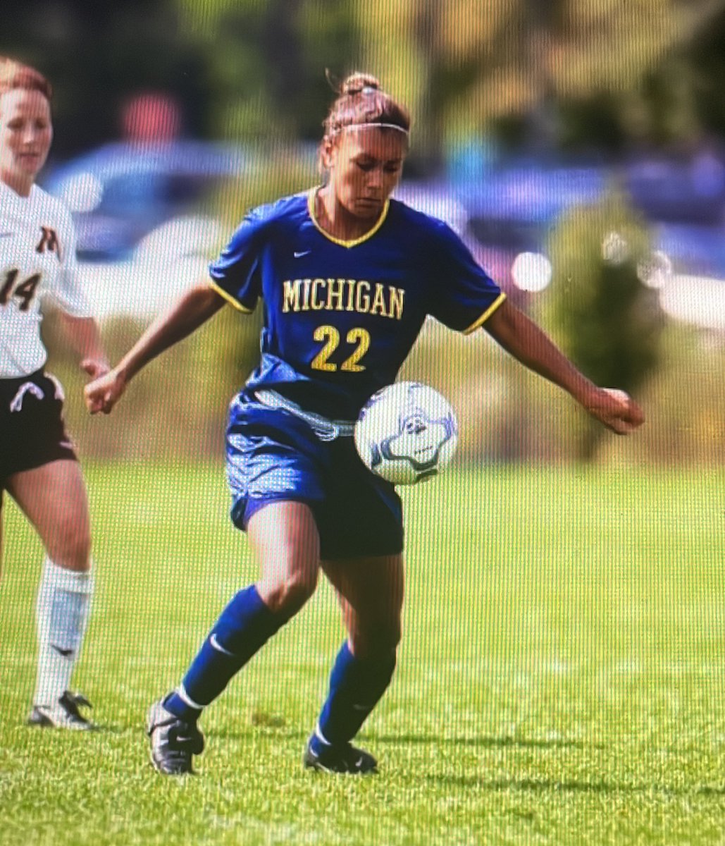 g_block24's tweet photo. Abby Crumpton was a turn of the century star for women’s soccer at the University of Michigan. She won B1G Women’s Soccer Athlete of the Year in 2002 and was the all time points leader until 2013. — 2022 Michigan Hall of Honor Inductee. #TitleIX #EDUC212 @MVictors https://t.co/WFDCt7myBN