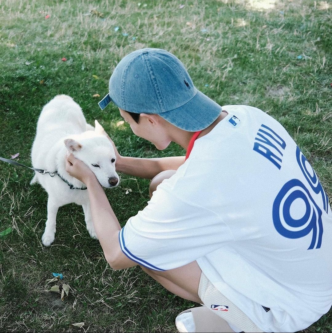 dkzones's tweet photo. happy 🐶 day https://t.co/AhsNZ2O6uh