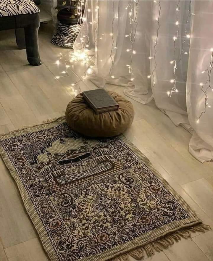 اللهُم أجعَل رمضَان جَبراً للنفُوس المُنكسرة وقبُولاً للتَائبِين ومَغفِرة للمُذنبِين وفرجاً للمكرُوبِين🤎..