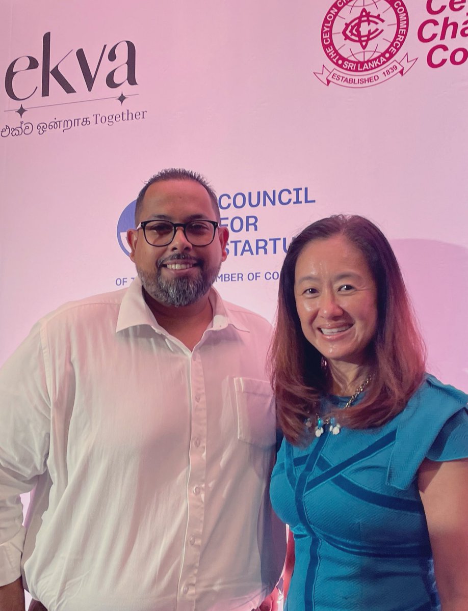 Engenuity_Ai's tweet photo. Today our cofounder @DaRaskal  introduced one of our AI solutions: “ Carbon Engen” addressing the global carbon market at the ekva cohort organised by CCC. Great audience, full on enthusiasm with keen interests to partner. The @USAmbSL  graced the occasion! #ClimateAction #forest https://t.co/g4EQ3rfni3