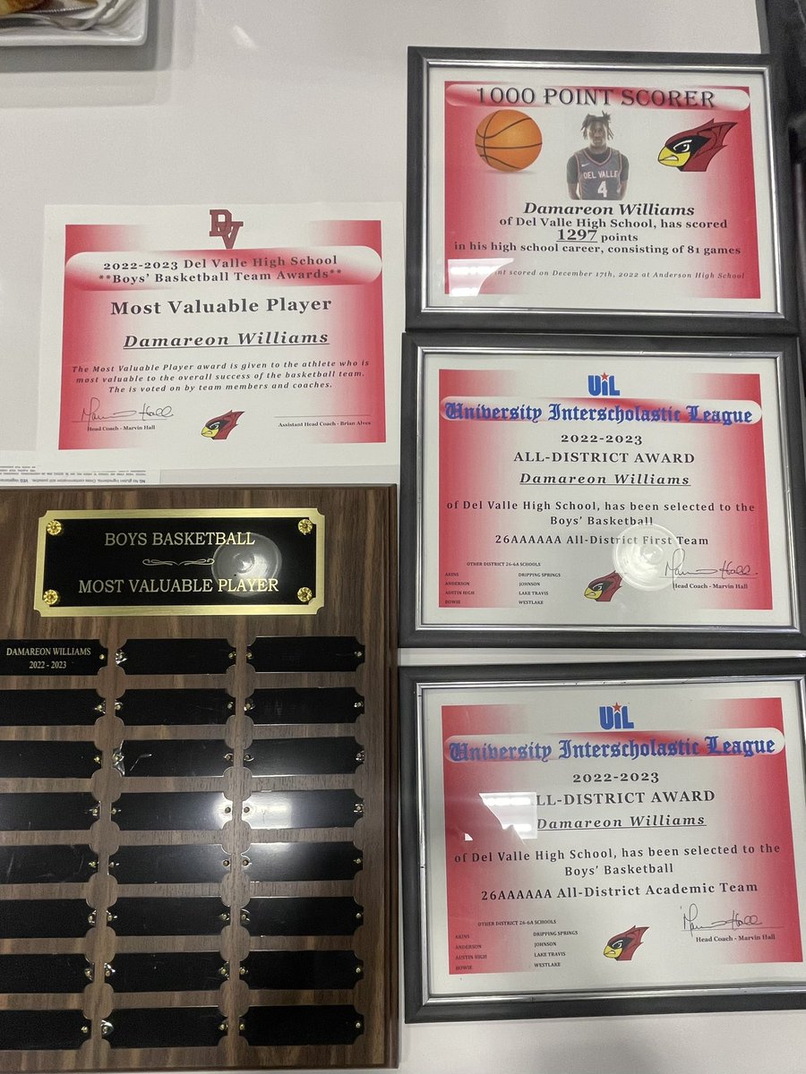 damareon williams tweet media