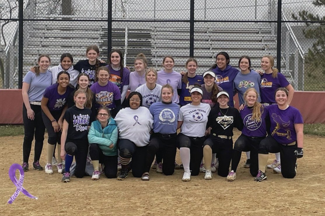 We love you Tessa!  
Practicing in purple today for Tessa!
#strongertogether #teamtessa #playfortessa 💜💜💜