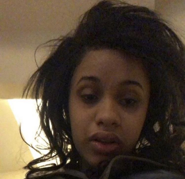Y’all ever been in the mirror and be like damn… I look like my mf dad