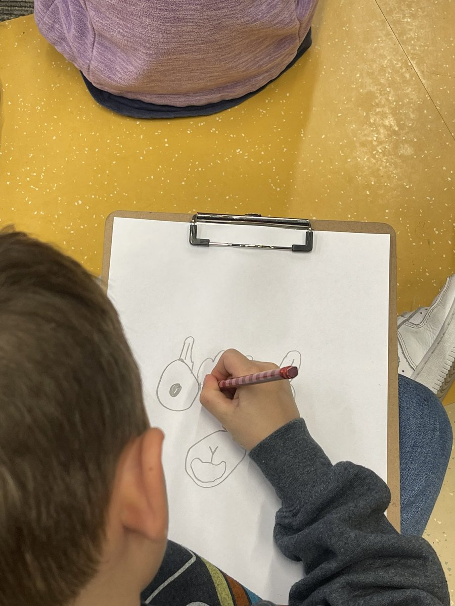 Thank you @MrsGEPainter &amp; <a href="/PMEdFoundation/">PM Ed. Foundation</a> for bringing Jonathan Stutzman and Heather Fox to Hambright today! The kids and staff LOVED it! 📚