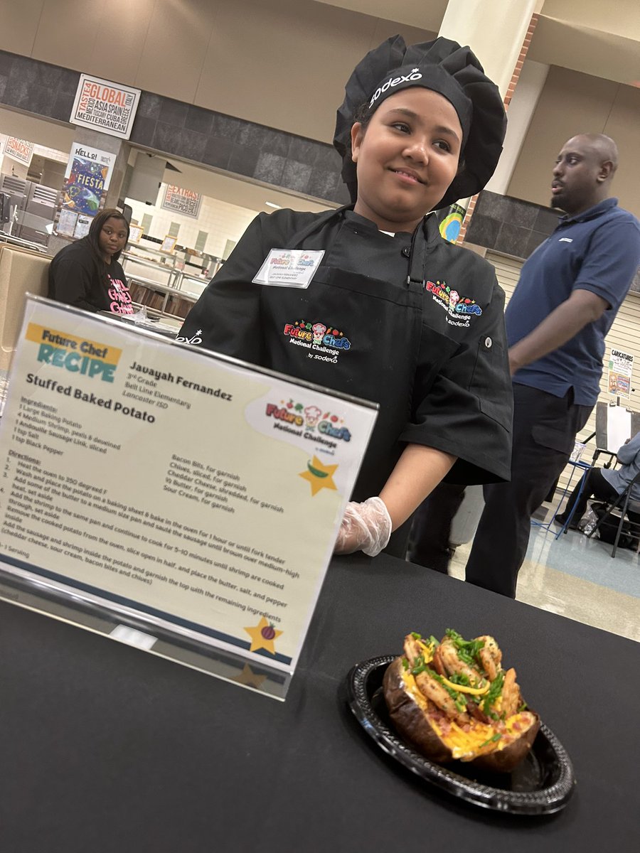 BLELancaster's tweet photo. Congratulations to @BLELancaster student Javayah Fernandez for winning first place with her stuffed baked potato at the @LancasterISD @sodexoUSA Future Chefs Competition. One judge said, “It was better than Pappadeux.” 🥇@LJohnson_CA53 @totstevenson @Bree3Broussard https://t.co/QJPRxPxUwC