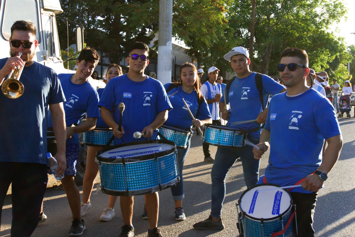 marialauracayun's tweet photo. Felices de acompañar a @MarianoGaidoOk Barrio Provincias Unidas "El Gigante Del Este" circuito #74A Martín F. Diorio este #16A a defender lo nuestro #PrimeroNeuquén el este de nuestra ciudad también es MPN con firmeza y compromiso #Lista151 @marcoskoopm #AnaPechen 💙💙💪 https://t.co/jLq7O6zWVC