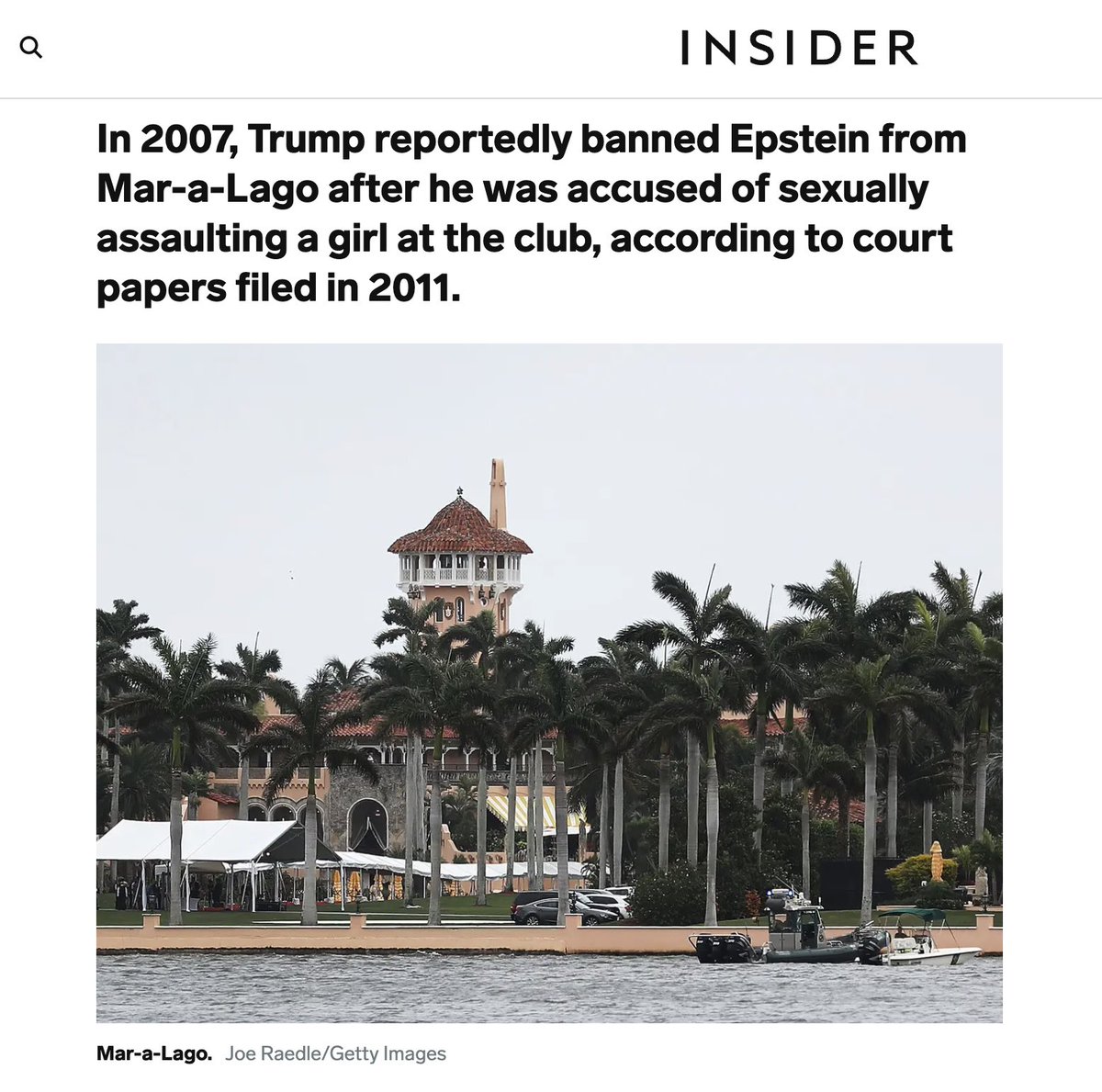 laderechadiario's tweet photo. 🇺🇸 | Un documento judicial recientemente hecho público demuestra que Donald Trump echó a Jeffrey Epstein de su hotel en Mar-A-Lago en 2007 tras enterarse que estaba reclutando a menores de edad para su red pedófila, y lo denunció ante la justicia. https://t.co/Qy94ck2SZD
