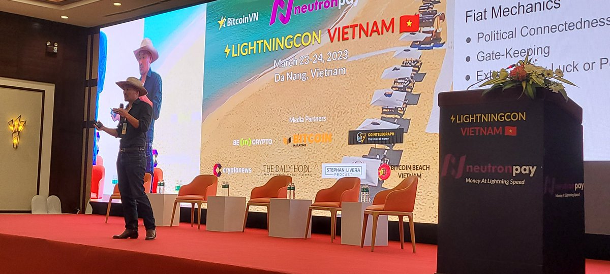Lightningcon Vietnam tweet media