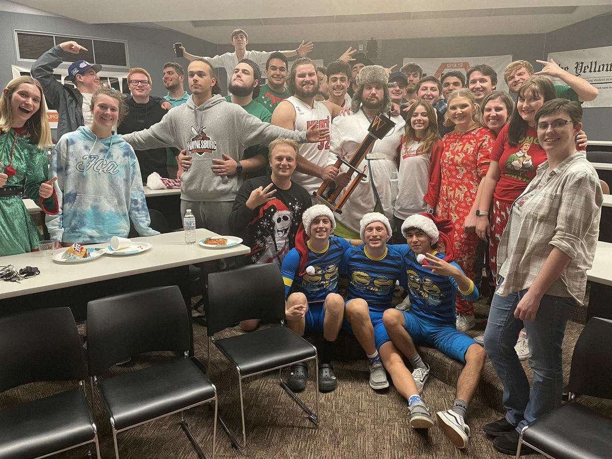 YocumWill's tweet photo. Throwback to the Duel in Buhl this past December! We are definitely a family in the Department of Communications and this Orange Week, we need your support! Click the link to donate. Any amount is appreciated! #wucom326 https://t.co/WdEmt0VUx1 https://t.co/As2XjoQEji