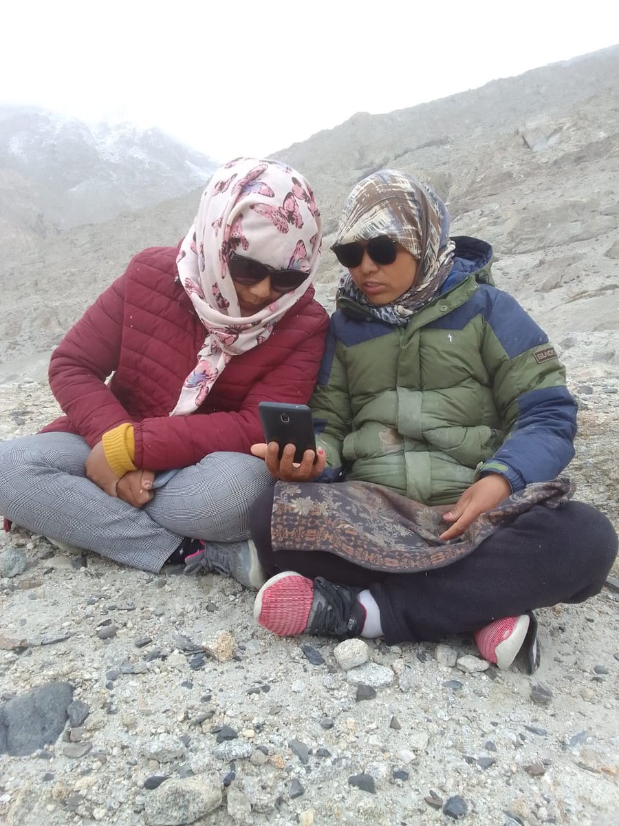 shubhos's tweet photo. SHGs in Ladakh watching a Women's Day program. Fitting rejoinder to Sonali Kulkarni's brain-dead insights on 'lazy women'.
#sonalikulkarni #gogetalife https://t.co/cZzU4tHxA1